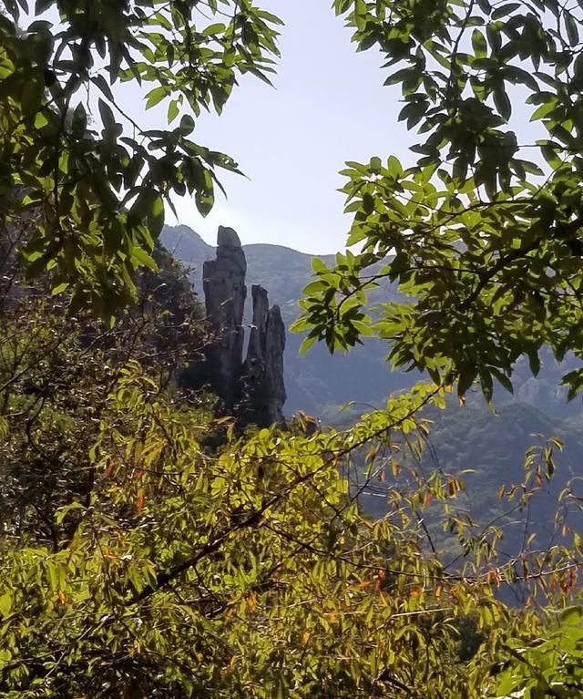 奇秀不减雁荡，被誉为“台湾花莲，山东五莲”