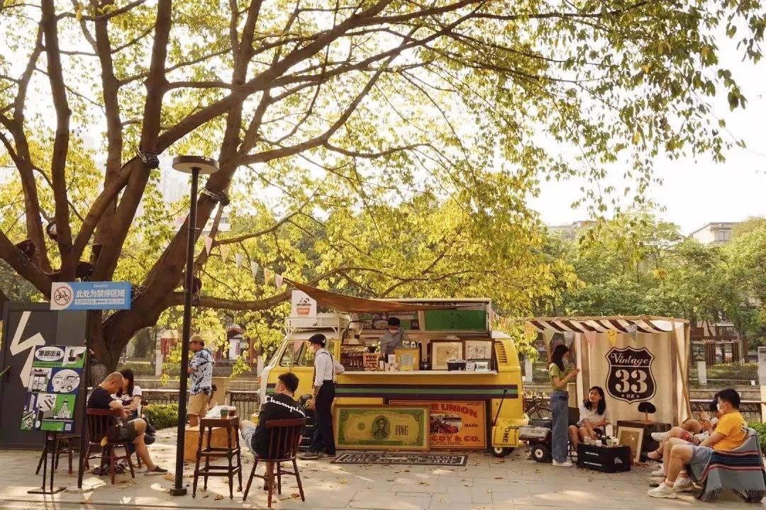 穿越城市一个月,我们带着7个咖啡品牌重回街头