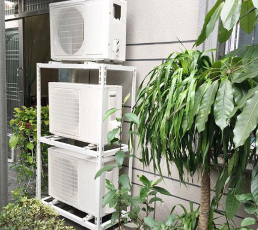 空调外机上下叠放要注意3大缺点影响质量电费也会蹭蹭涨