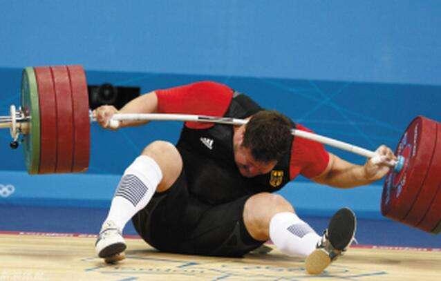 ",生涯夺40多冠,33岁时不幸逝世,令人惋惜|力士|才力|举重_新浪新闻