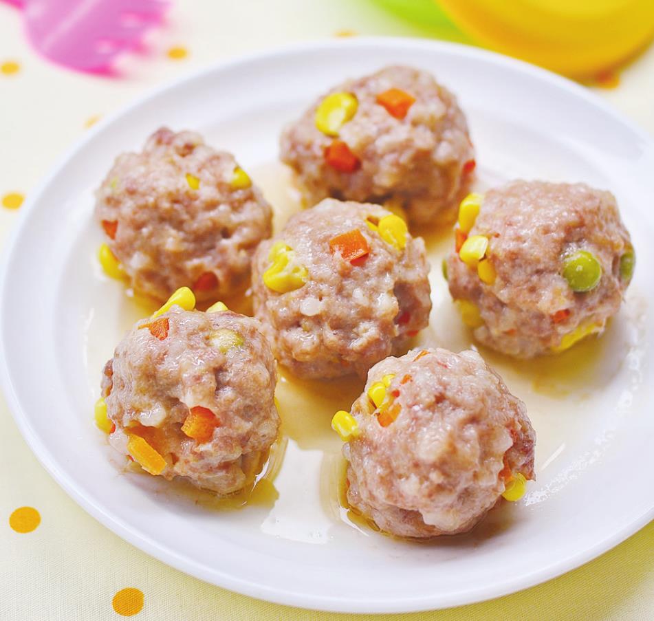 让挑食宝宝爱上吃菜,全靠这道蔬菜肉丸,软嫩多汁,香香甜甜