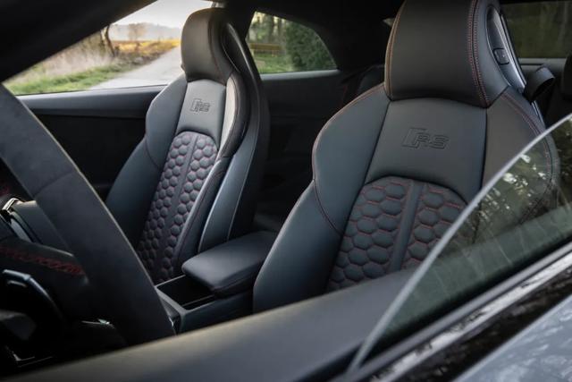 新款奥迪RS 5 两种全新的RS驾驶模式改变对操控的理解