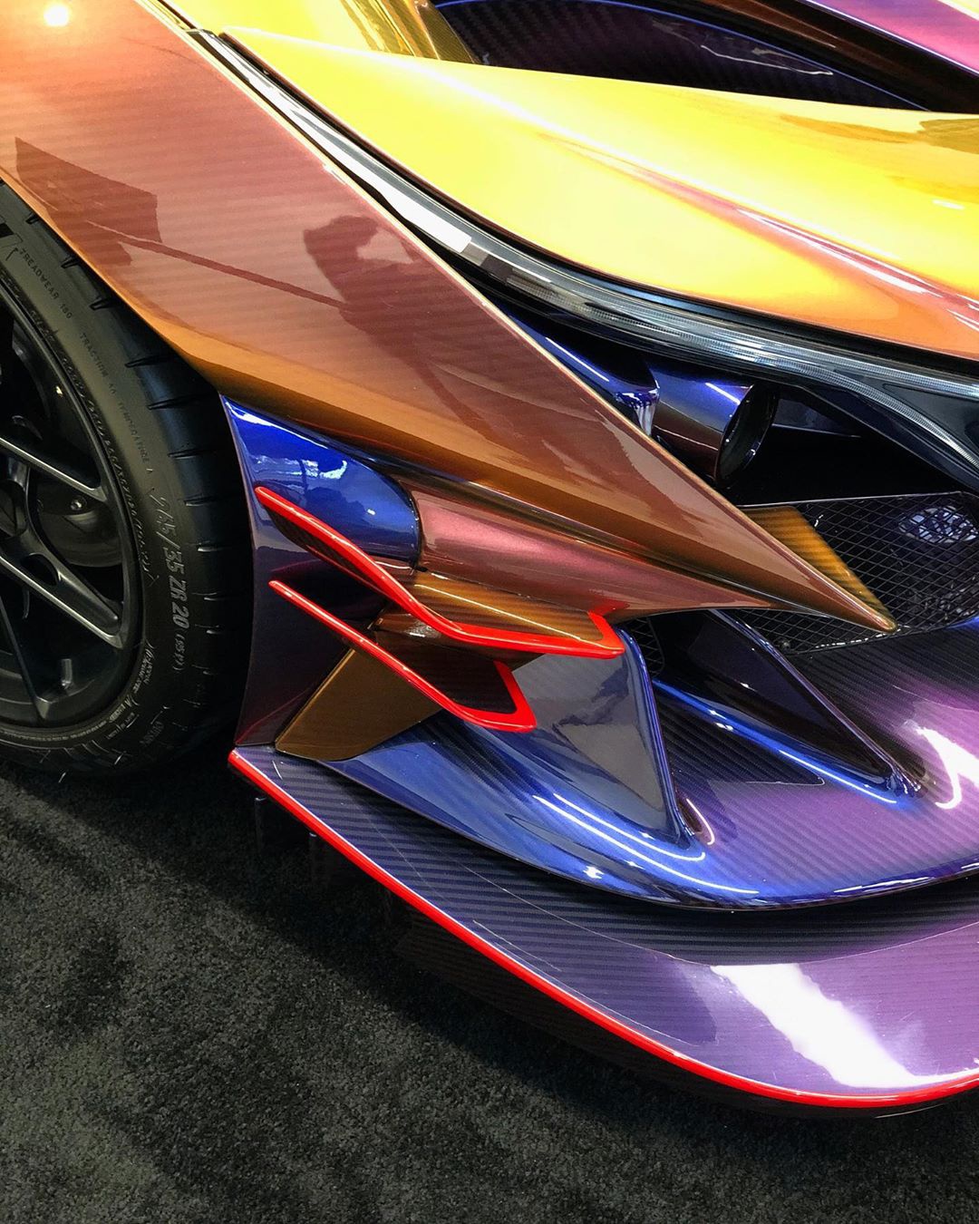 apollo intensa emozione实车 很有战斗感