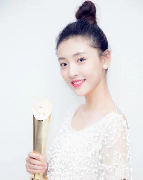 演技爆棚的小花女演员,杨紫周冬雨上榜,你喜欢哪个?