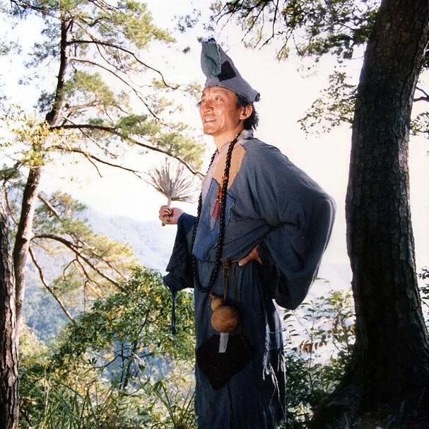 86版《西游记》剧组和游本昌拍的这部《济公》若不夭折,也是经典