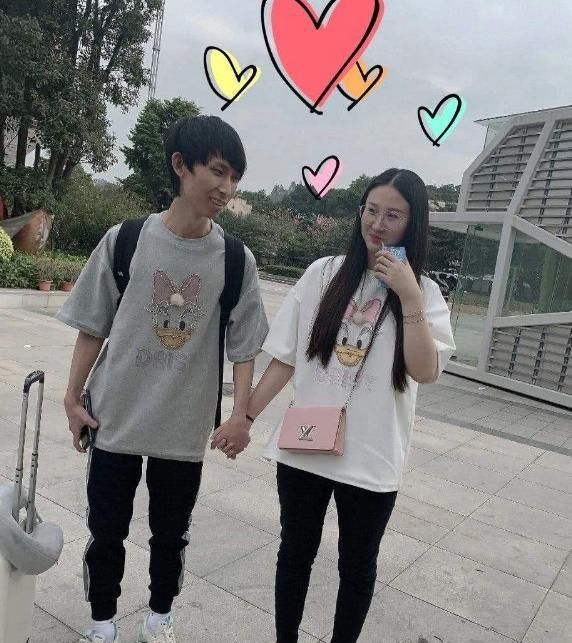 都说兮兮配不上梦泪得知她另外两个身份后网友梦泪赚到了