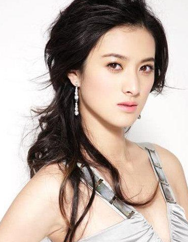 40岁爆红的老干部,被网友惊奇发现,前女友们和老婆是同个类型|隋俊波