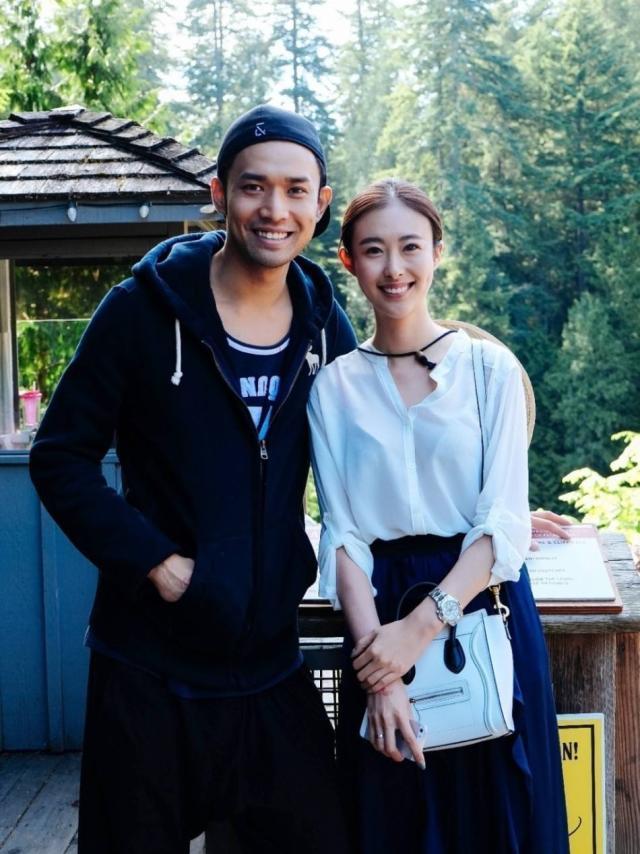 张博在退役后和从事银行职业的妻子结婚了,目前过着平淡而又幸福的