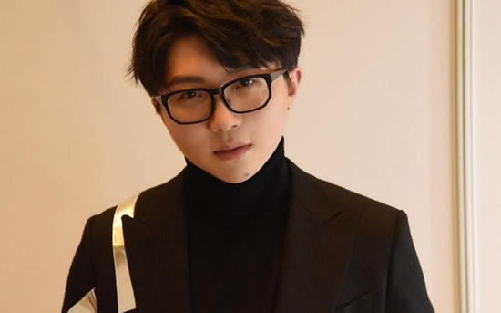 毛不易个人资料简介 毛不易家庭背景及私下人品大曝光__财经头条