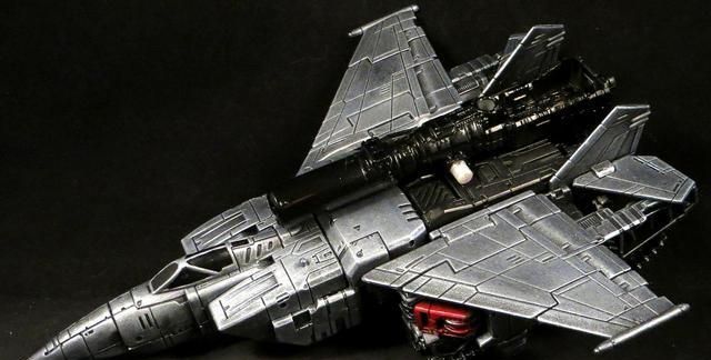 变形金刚动漫人物:重涂"泰坦归来"三变霸天虎首领-威震天