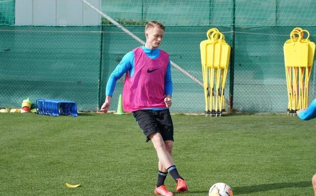 龙东并非大连人首选?11球射手完美搭配新飞翼,国奥锋线准备好