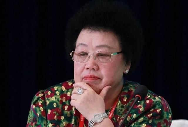 北京最大隐形富豪,王府井旁有一条街收租-深度-百姓中国周刊官网