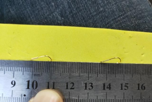 钩距,可依据鱼种,鱼情,钓法,钩型来设定