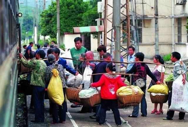 我国唯一免费的火车，任何人都可乘坐