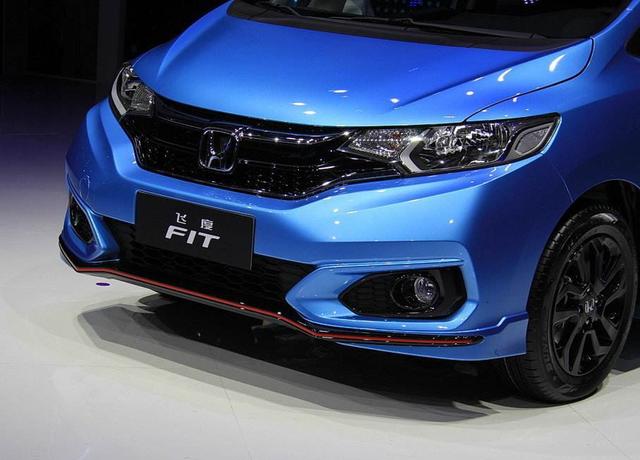 520带小姐姐兜风，这几款车就不错，最便宜的只要几百块