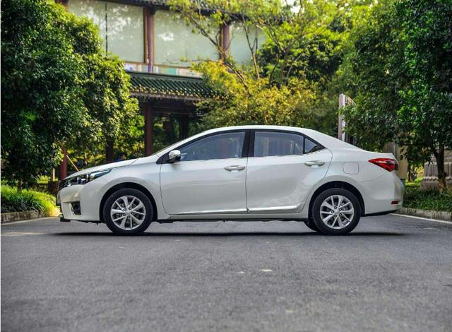 4月轿车排名:四缸英朗热销,直降5万,22款车型破万