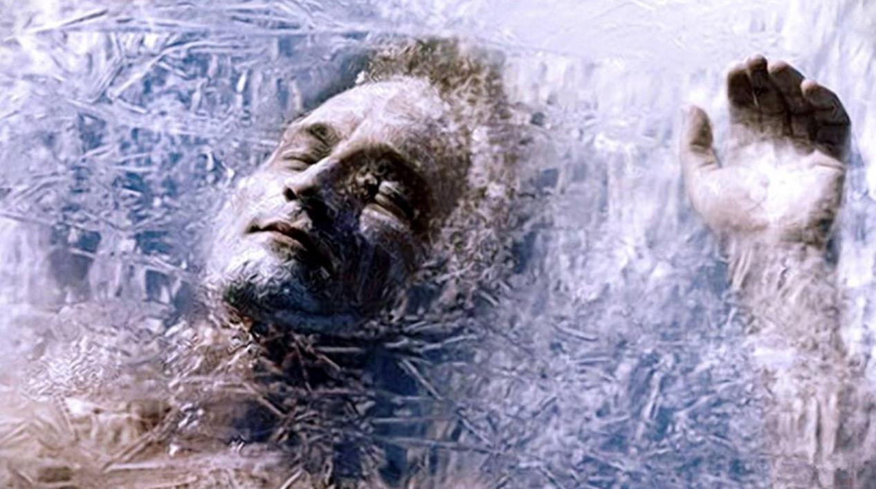 把遗体放进液氮中数分钟碎成粉末冰葬技术你能接受吗