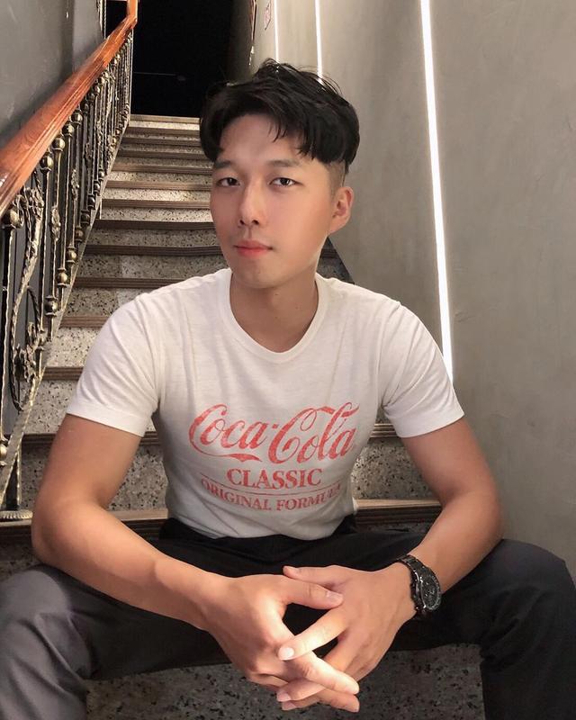 男人25岁后别剪"锅盖头",留好这几款发型,清爽阳光特别帅气