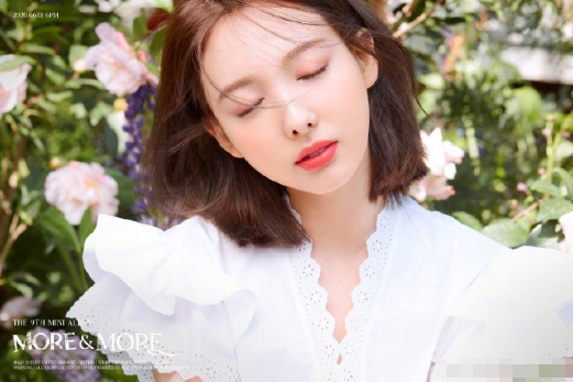 “劳模团”TWICE六月回归,成员发色是亮点,粉色长发朴志效惊艳