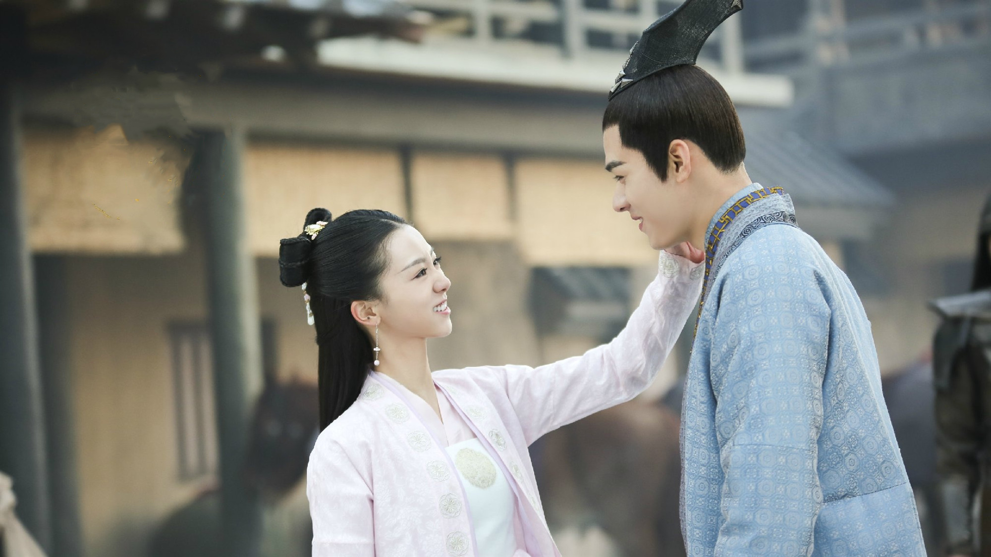 《醉玲珑》殷采倩,兜兜转转绕了一圈,深爱自己的人原来在身后