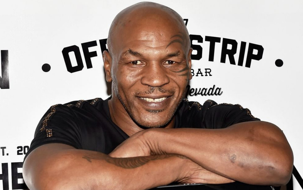 53岁拳王泰森近况曝光胡子斑白动作依旧利落却被指撞脸李琦