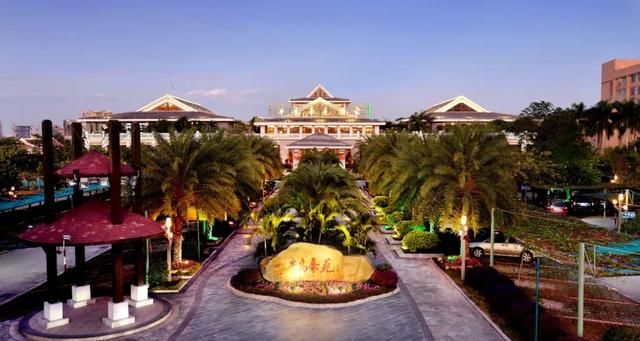 「广州花都·半岛豪苑酒家」广州白金五钻酒家