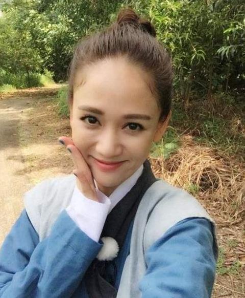 真美女不怕没刘海女星露额头的古装发型谁好看