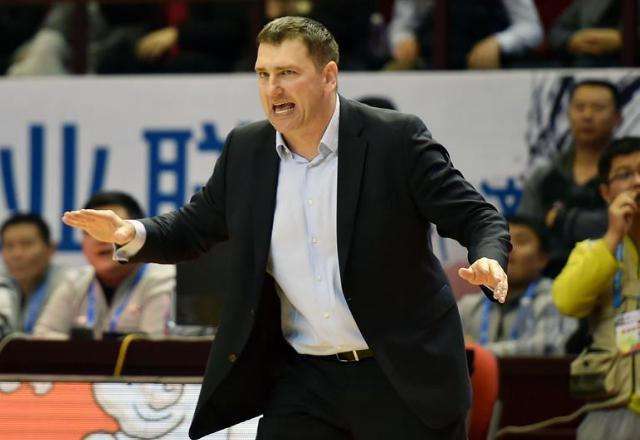 发掘重点培养对象,有望迎来爆发一季|谢亚财|福建男篮|凯撒_新浪新闻