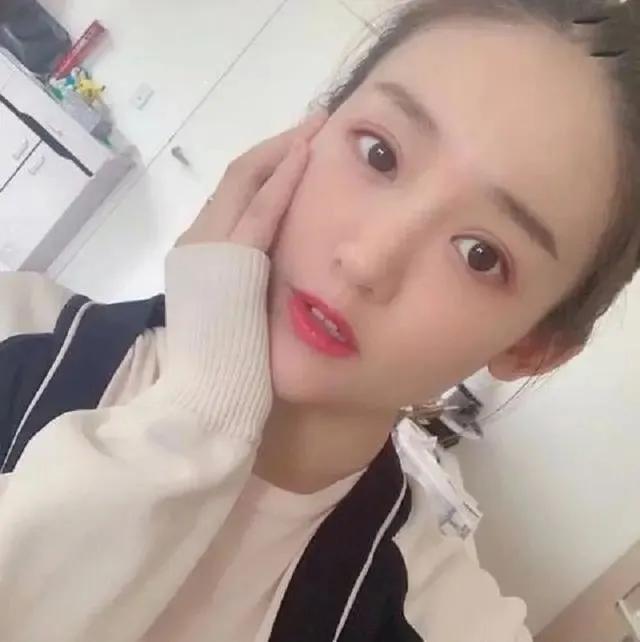 绿地事件张雨婷上帝真是公平给了你颜值却不给你智商