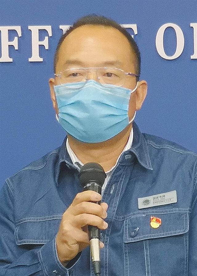 张刚:把贫困户当亲人