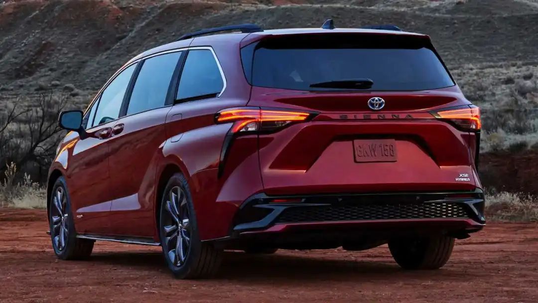 丰田全新塞纳终于来了！这些历史和知识点你必须知道！