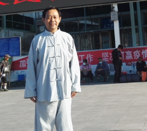 马保国怒喷假冒弟子要求对方主动道歉网友骗子何苦为难骗子