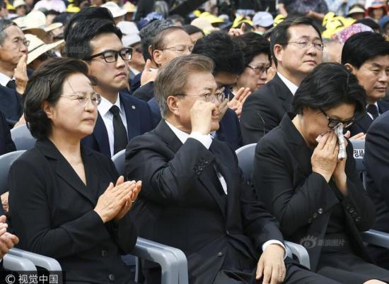 韩国总统拼了舍命撕财阀怒夺三星世袭王位