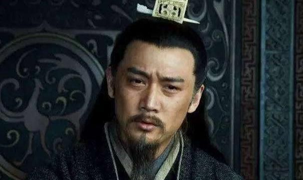 有着神一样的父亲,自己却很无能,成为马谡第二