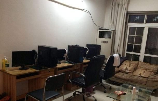 热血传奇:怀旧版中的传奇打金工作室到底该不该被禁止?