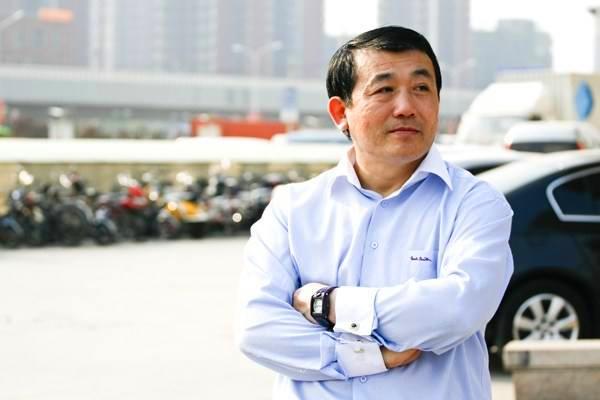 份额的影响,陈平不得不辞职,由副总裁陈显宝(陈平大哥)担任执行总裁