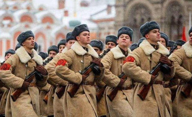 前苏联解体后那么士兵们是怎么被分配国籍的