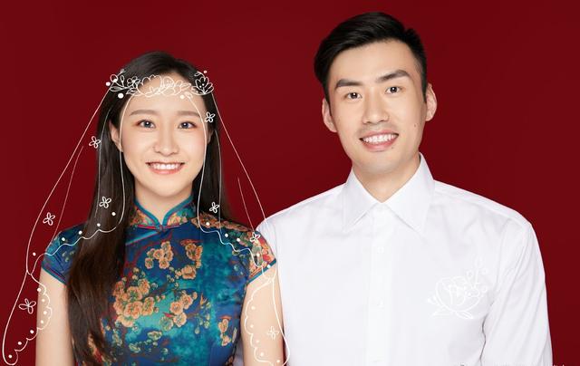 恭喜,沈琼之后,又一男排猛将领证结婚了,妻子甜美可爱,真羡慕