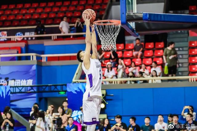 绵中少年将优秀变成习惯|北京化工大学|王云章|篮板青春_新浪新闻