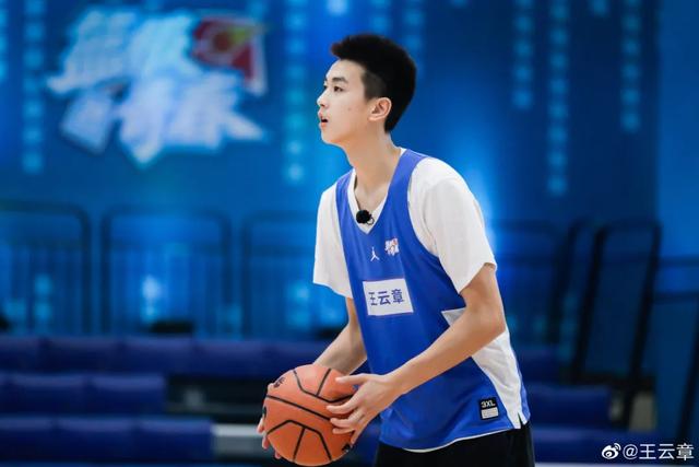 绵中少年将优秀变成习惯|北京化工大学|王云章|篮板青春_新浪新闻