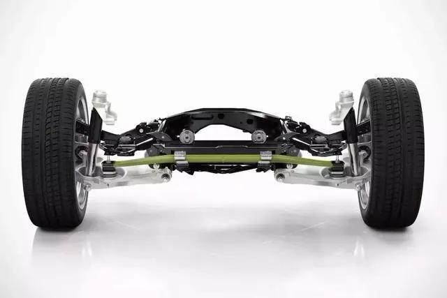 丰田Supra“翘臀”并非铝合金和碳纤维打造，复合材料了解一下？