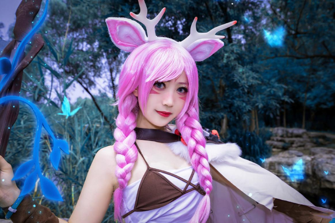 acg最靓cos第53期:天上掉下个瑶妹妹!清纯气质宛如春风化雪