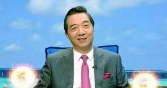 “海军少将”张召忠：他的少将军衔含金量有多高？是“忽悠”吗|张召忠|军衔|含金量_新浪新闻