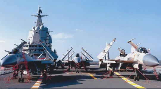舷号17山东舰:航母上的舰载武器,能拦截反舰导弹和鱼雷打击