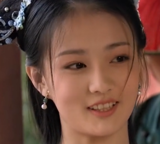 慎贝勒喜欢玉娆难道也是因为她长得像纯元原因其实很简单