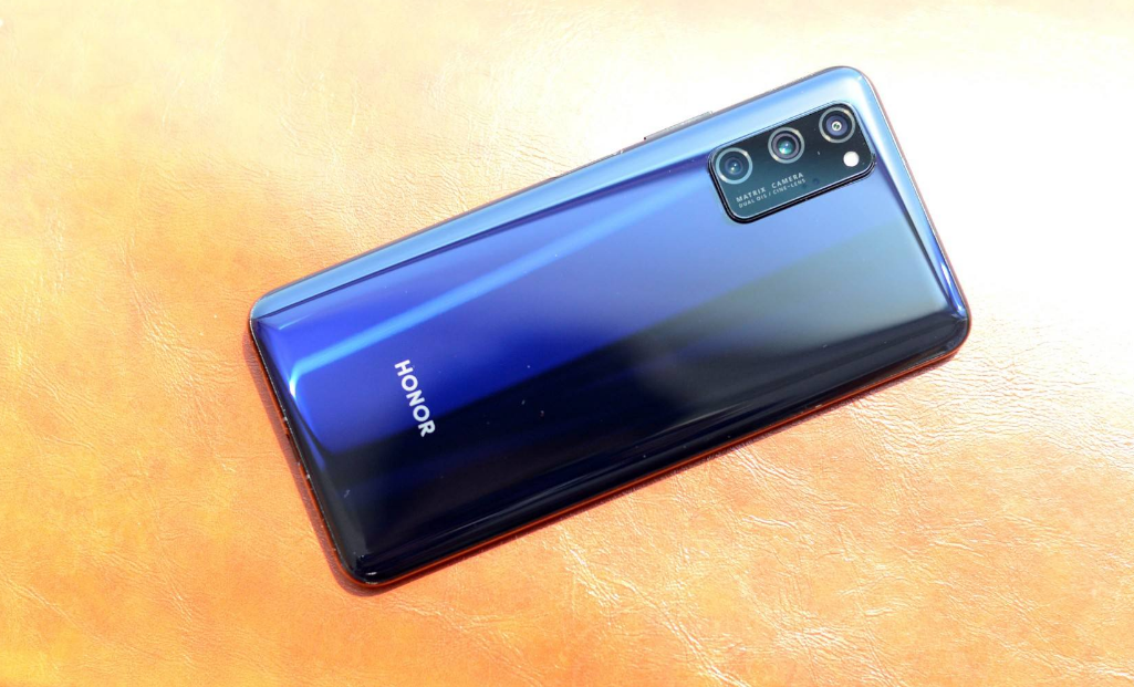 华为再亮剑,荣耀v30全速跌至"退场价",力拼红米k30 pro!