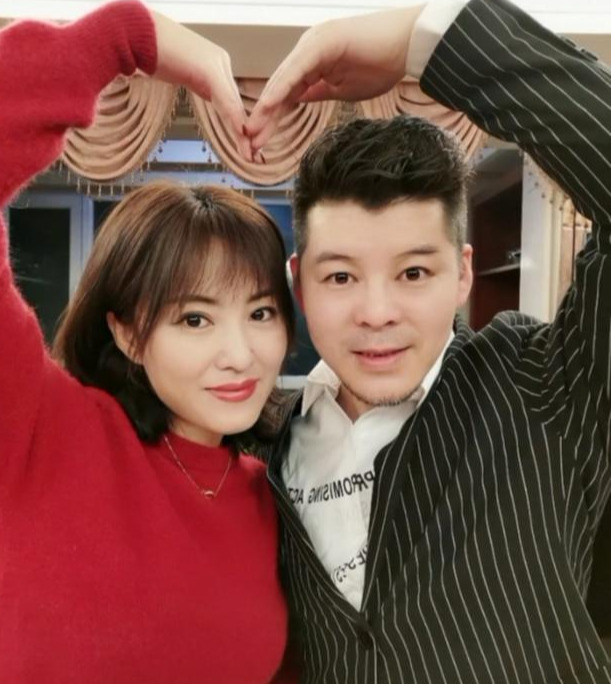 乡村爱情李大国与香秀纠缠不清戏外他与张娜已结婚20年