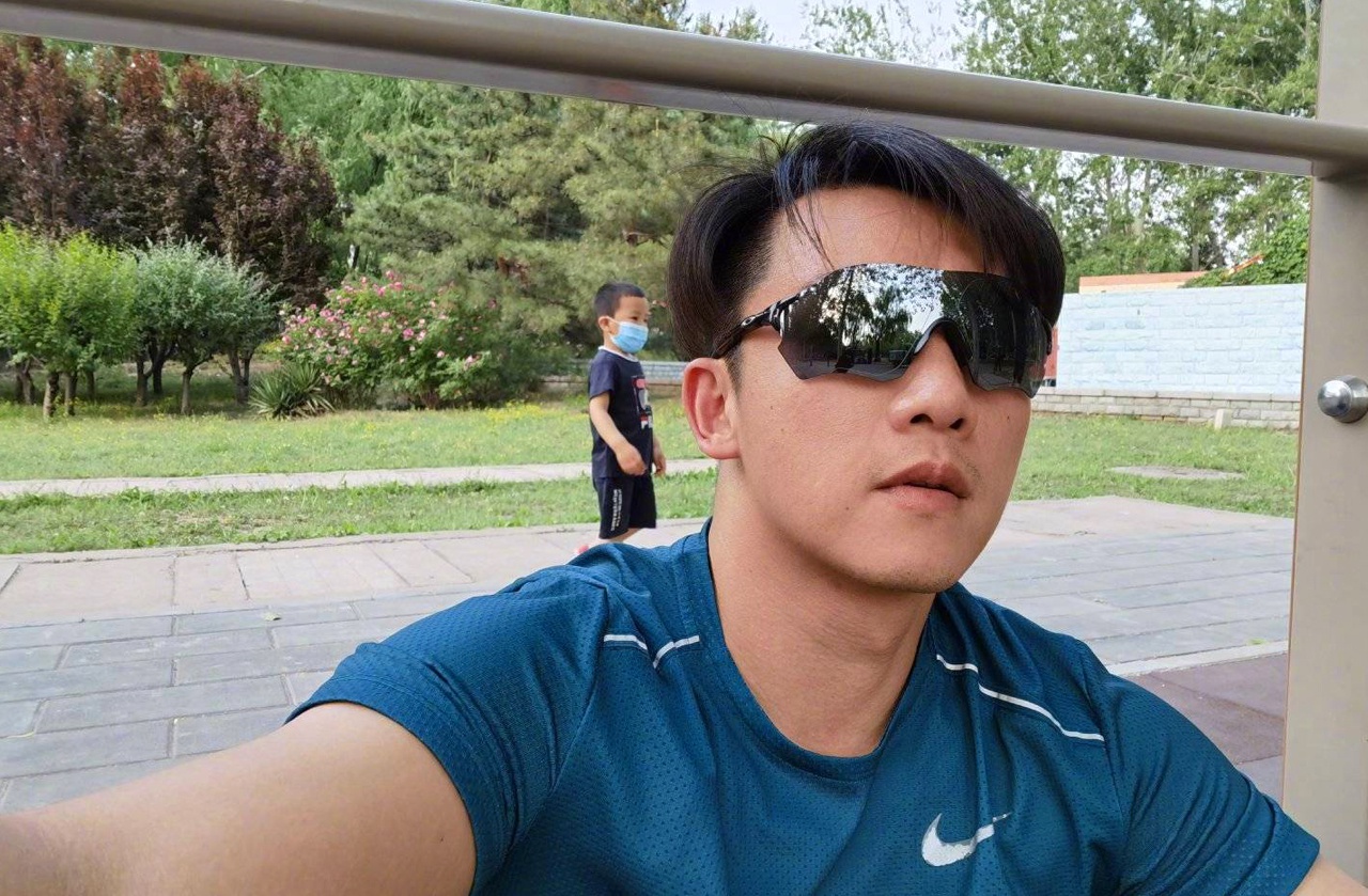 胖了30多斤的郑恺说减肥不是减重,看了他的食物后,确实没少吃肉