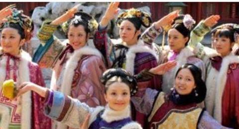 甄嬛传:甄嬛明知端妃利用她,为何还要坚持将端妃尊为众妃之首?|皇后_新浪新闻