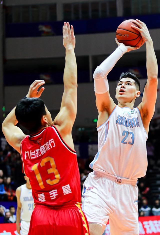 深度新疆锋线上的俊才快速成长的中国字母哥阿不都沙拉木